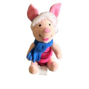 Piglet Winnie The Pooh B1805 Disney Winter SEGA 1998 Plush 8" Toy